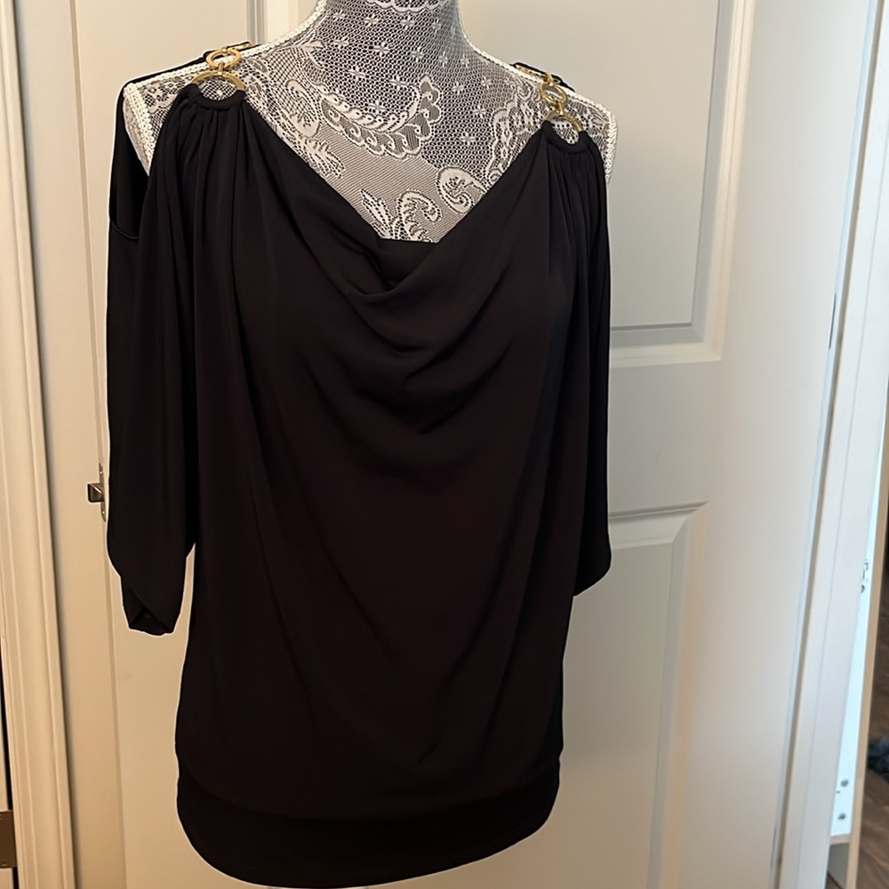 Elegant Black blouse  Michael kors  cold shoulder with Gold Accents rings. M